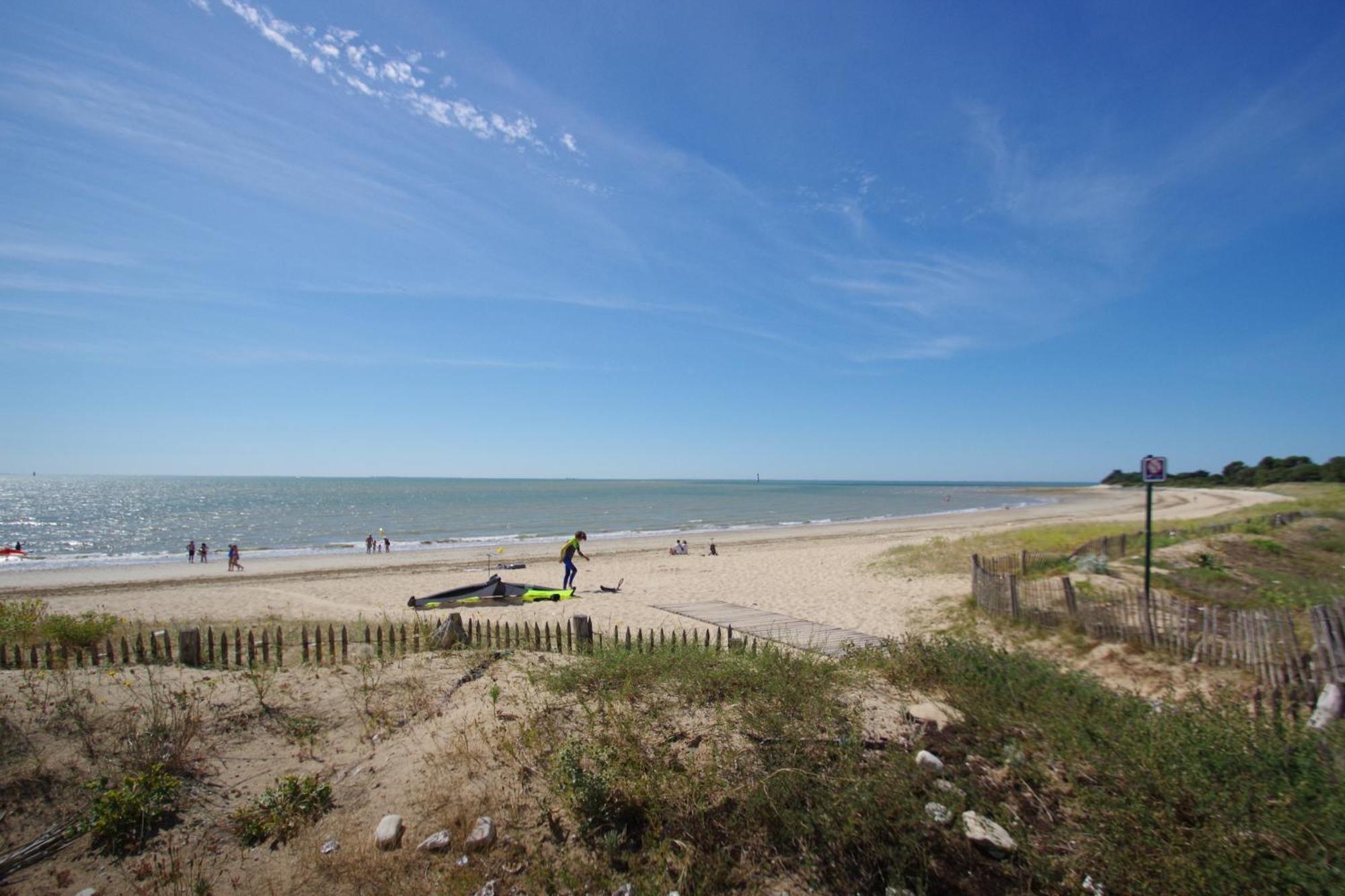 La Plage, T2 Vue Mer Rivedoux-Plage Exteriér fotografie